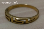 кольцо золотое проба 750 вес 1,42 грамма размер 16,5 Привезено с Кипра